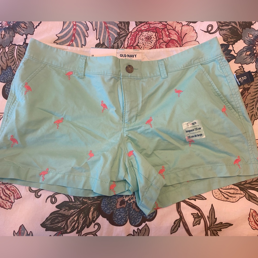 NWT Old Navy Flamingo shorts